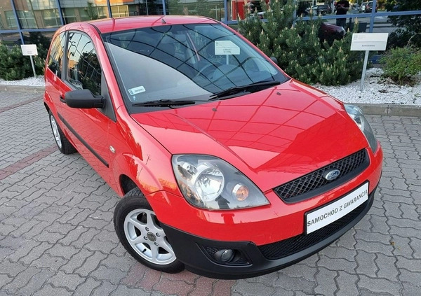 Ford Fiesta cena 6999 przebieg: 245000, rok produkcji 2006 z Gorzów Wielkopolski małe 211